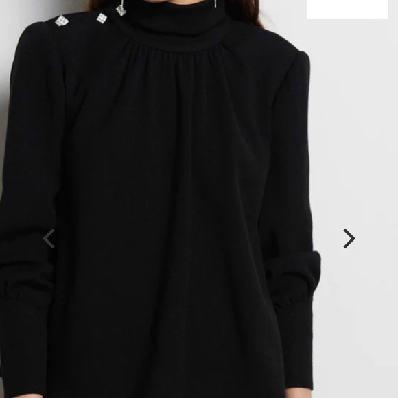 Bash blouse with jewelled buttons - Picture 9 of 9